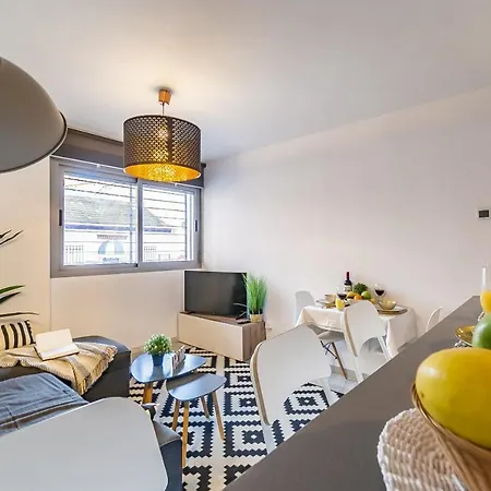 Apartamento Paseo De La Salud - Homeabroad